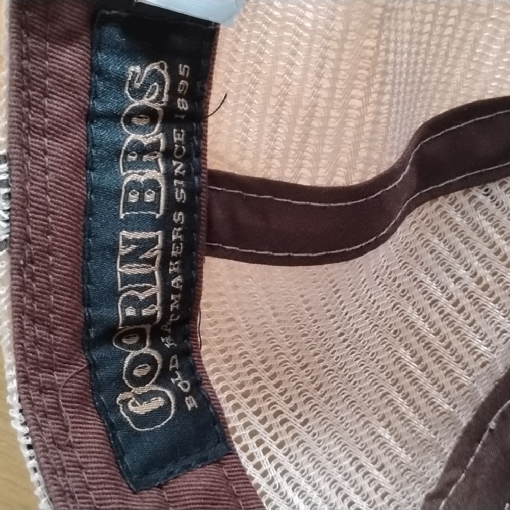 Goorin Bros Hat With Chick Patch - Picture 5 of 7